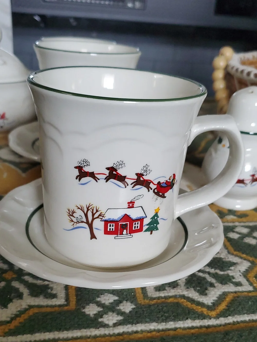 Vintage Pfaltzgraff Festive Winter Scene Set - White with Red & Green.